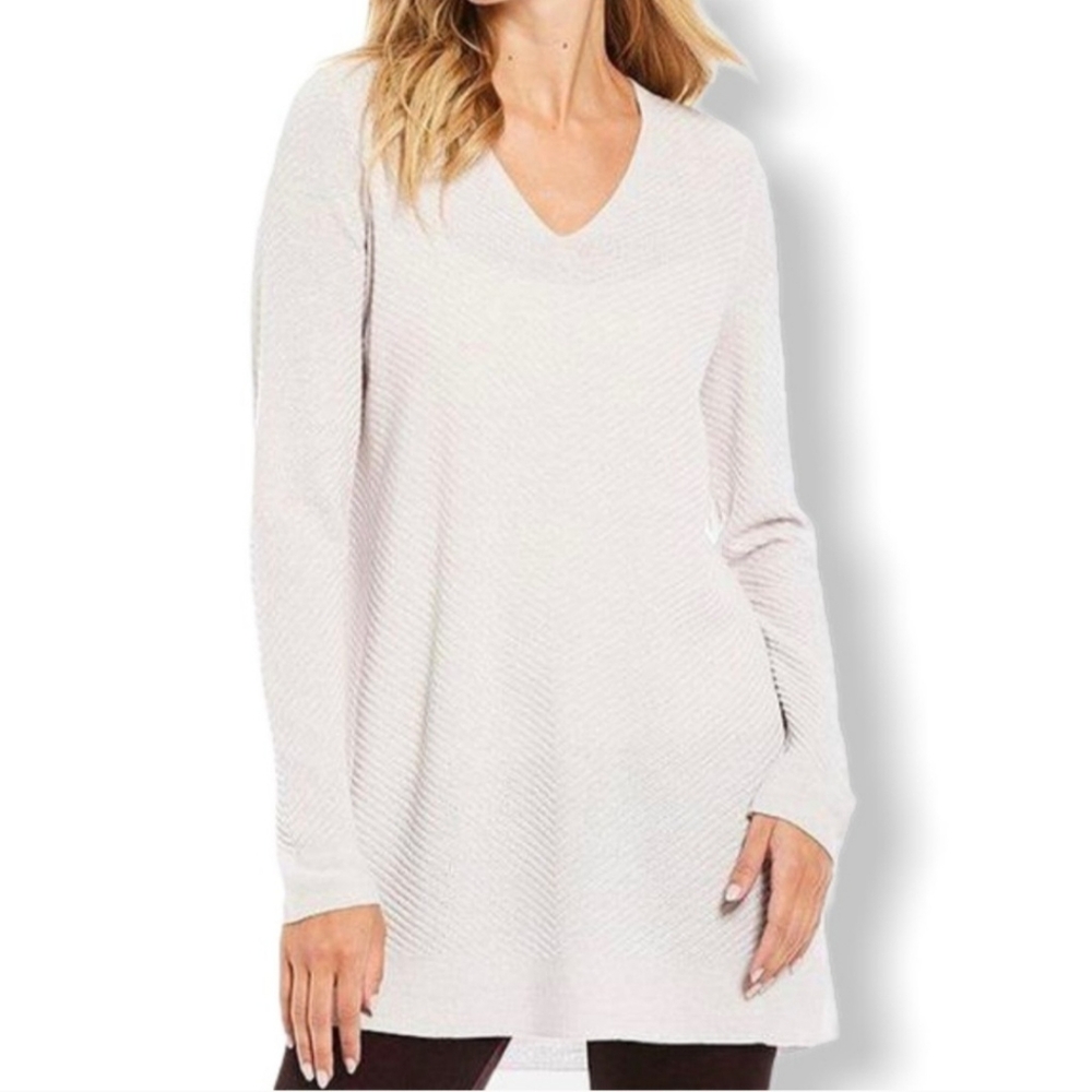 NWT Eileen Fisher Washable Wool Crepe Ballet Neck Tunic. Size M